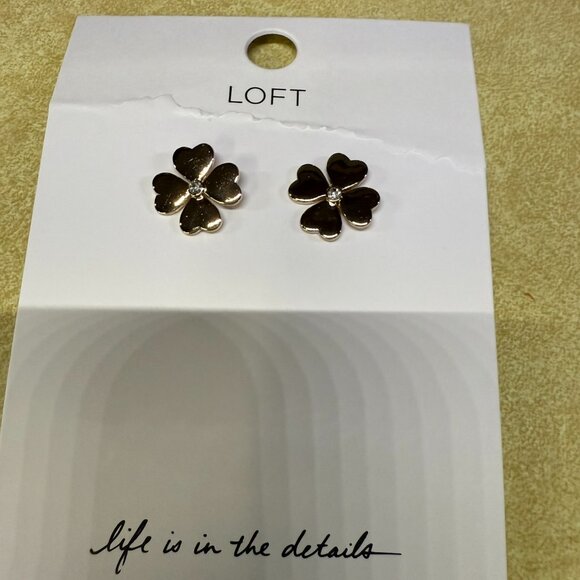 Loft Goldtone Clover Earrings & Bracelet Set - Picture 3 of 5